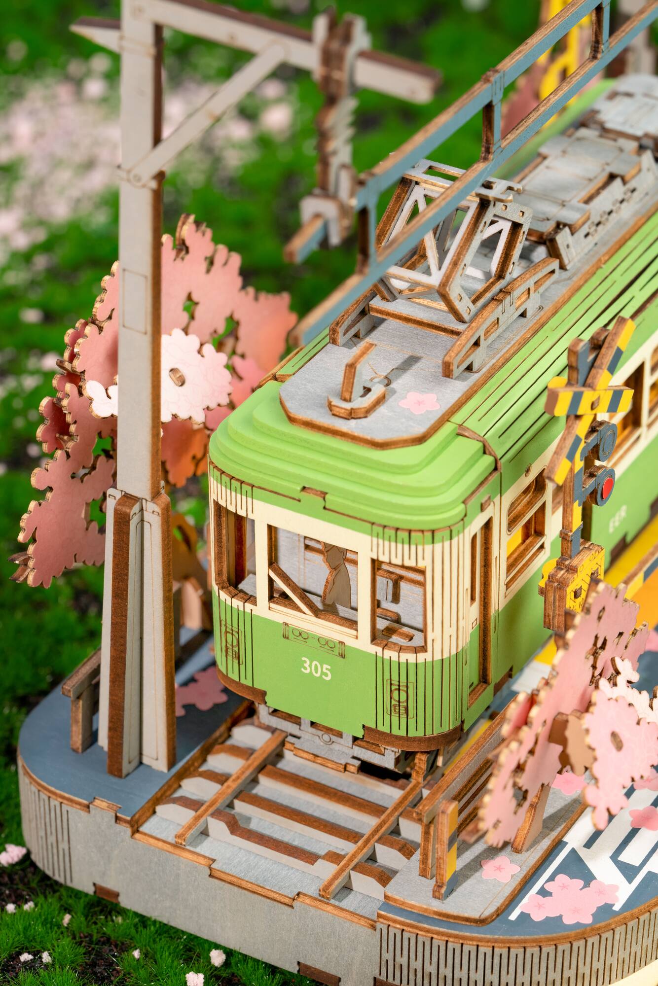 Rolife® Sakura Journey 3D Puzzle Creation Set